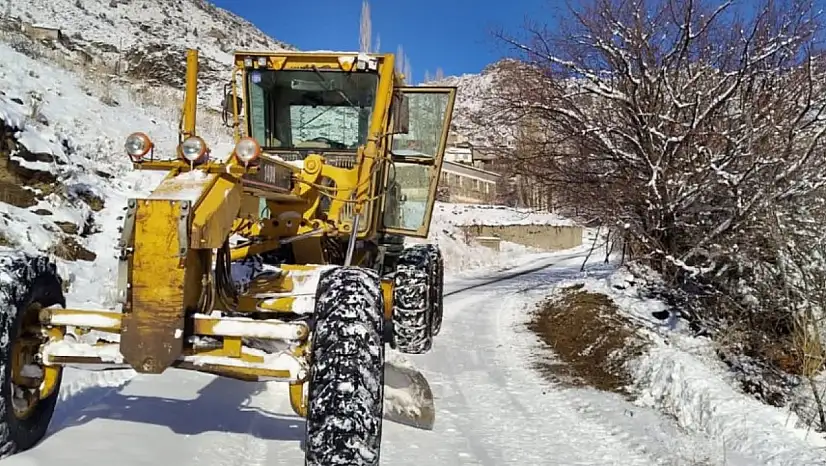 Yukarıbakraçlı Mahallesi'nde Kar Temizliği Tamamlandı