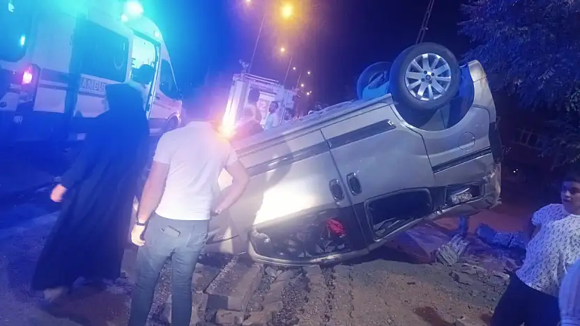 Ağrı çevre yolunda kaza: İki yaralı hastaneye kaldırıldı