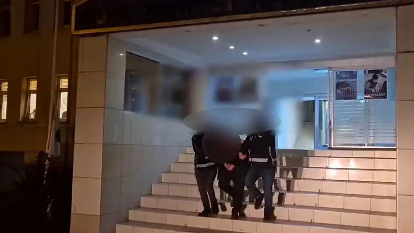 Ağrı'da 19 ayrı suçtan 21 yıl hapis cezası bulunan hükümlü yakalandı