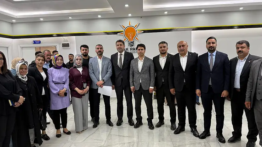Ağrı'da 27 Mayıs anması: Menderes ve demokrasi şehitleri unutulmadı