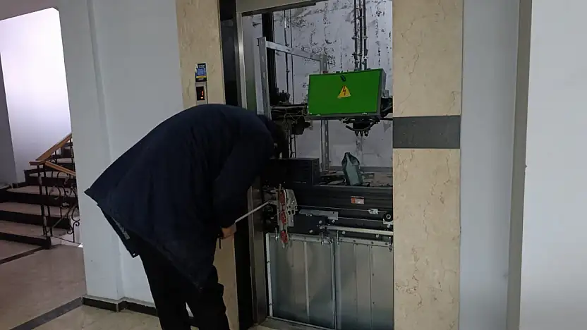 Ağrı'da asansör bakımları kış aylarında yoğunlaşıyor