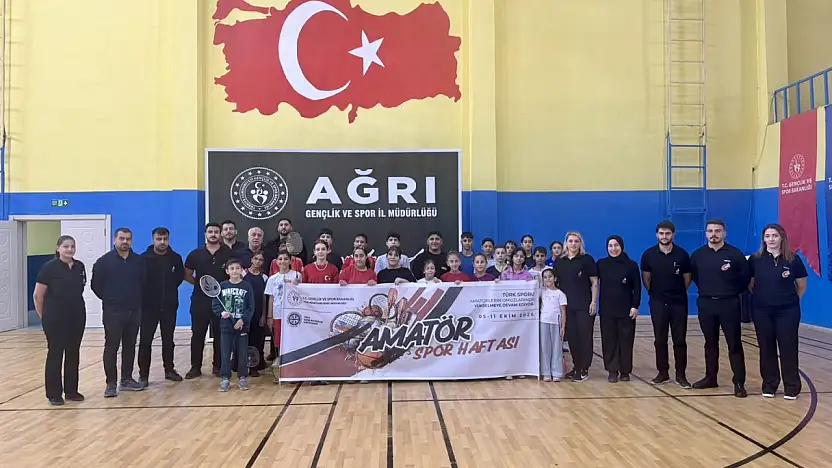 Ağrı'da badminton heyecanı sona erdi!