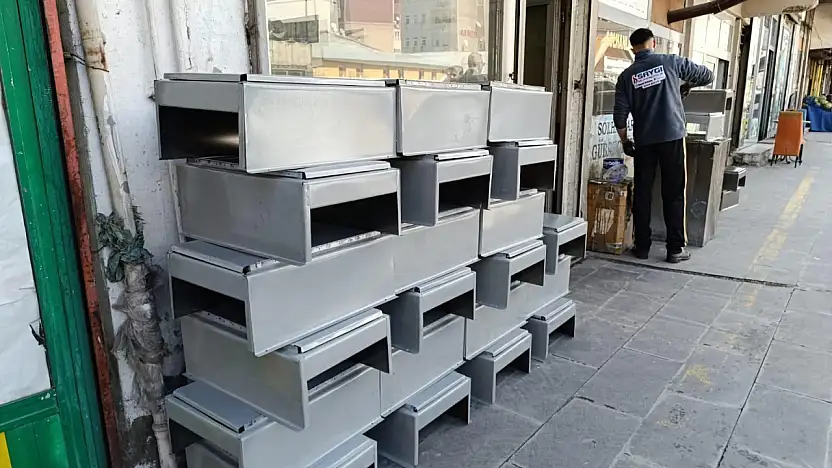 Ağrı'da doğal gaz saatleri için açılır kapanır koruma panosu üretimi sürüyor