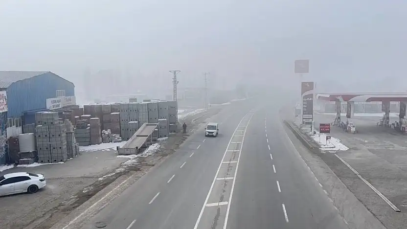 Ağrı'da dondurucu soğuklar hayatı zorlaştırıyor