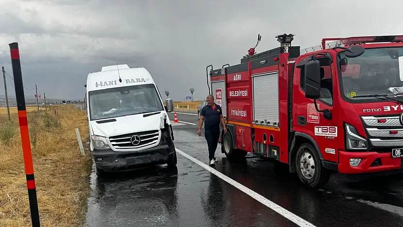 Ağrı'da faciaya ramak kala! Yola akan akaryakıt için zamanla yarış