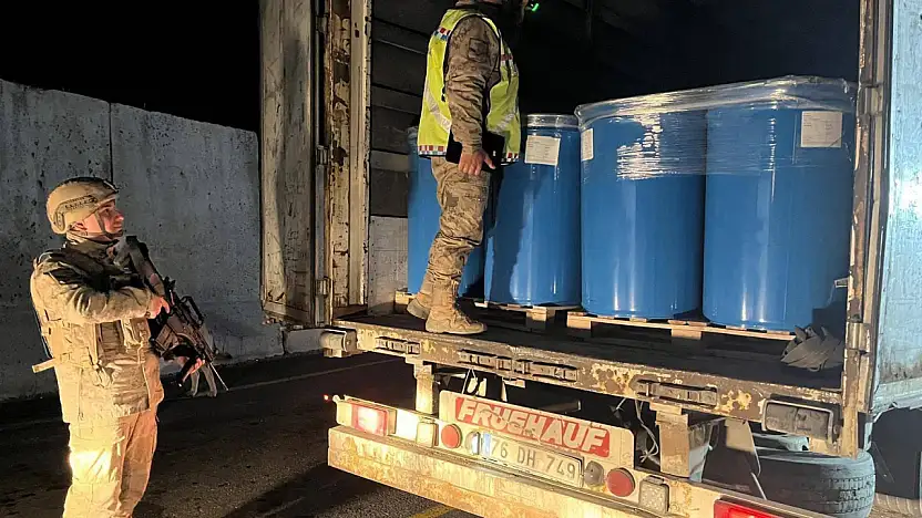 Ağrı'da Jandarma 48 tim ve 194 personelle uygulama yaptı