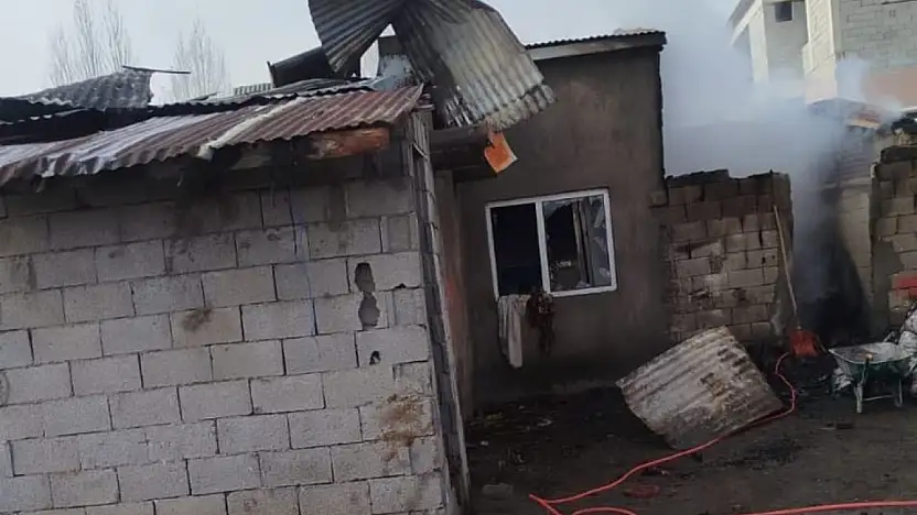 Ağrı'da kazan patlaması mahallede paniğe neden oldu