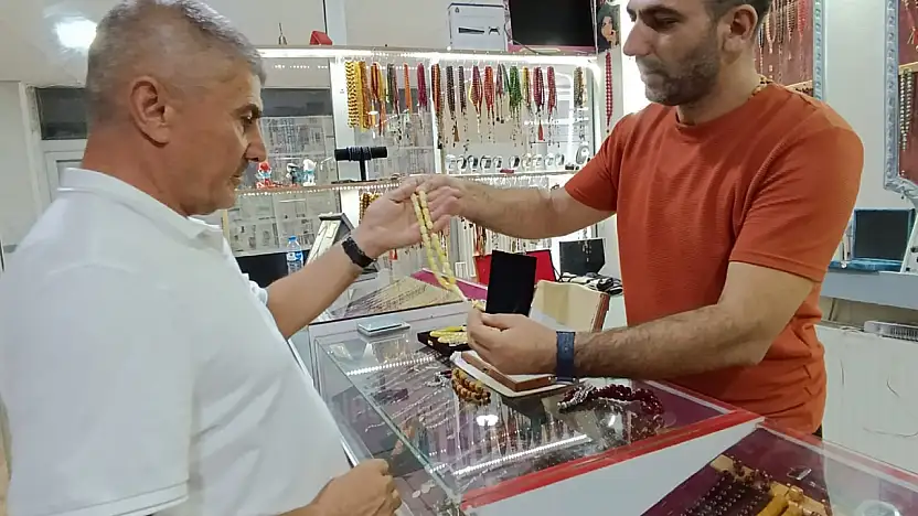 Ağrı'da koleksiyonluk tespihlere ilgi artıyor