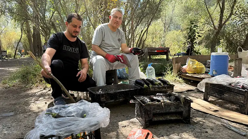 Ağrı'da közlenmiş sebzelerle kışa hazırlık başladı