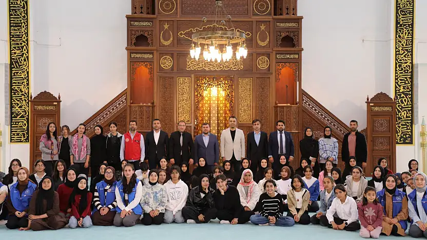 Ağrı'da maneviyat ve gençlik aynı çatıda buluştu