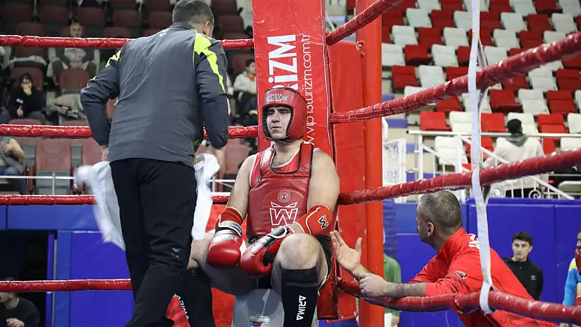Ağrı'da Muay Thai bölge şampiyonası tamamlandı