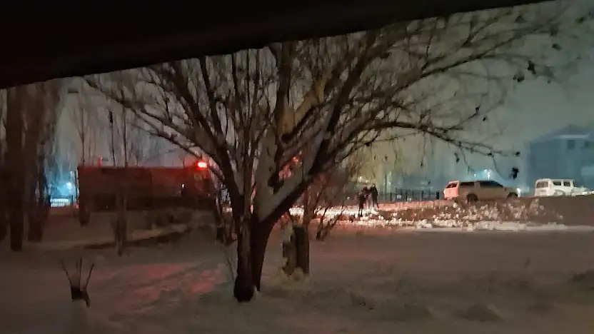 Ağrı'da müstakil ev yangını: Facia son anda önledi