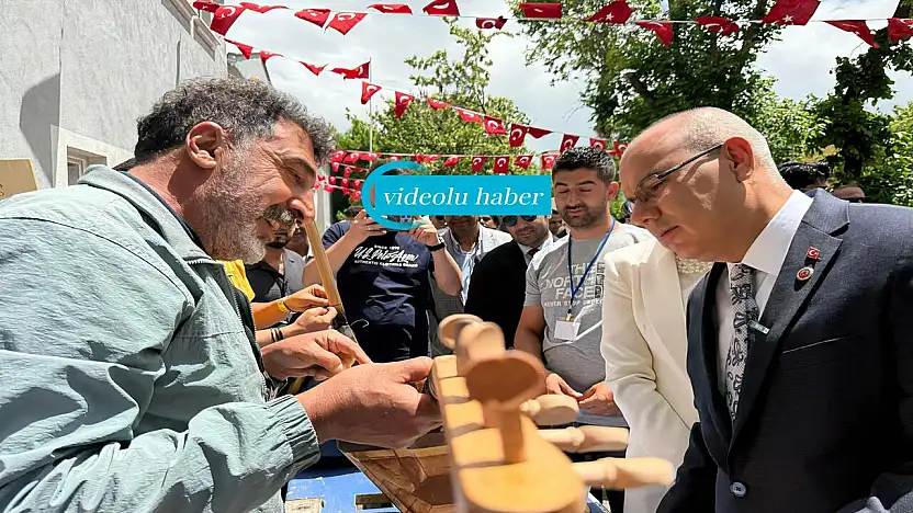 Ağrı'da öğrenen ve üreten eller şenlikte buluştu