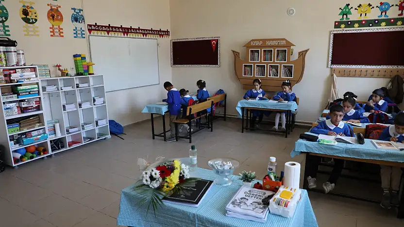 Ağrı'da öğretmen, imam ve muhtar el ele verdi, okulun yüzü değişti