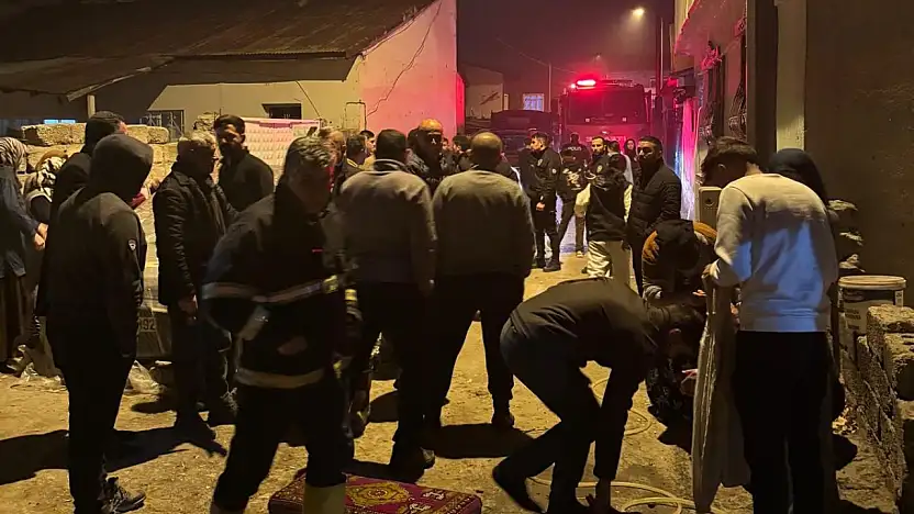 Ağrı'da sobadan çıkan yangın, vatandaşları tedirgin etti