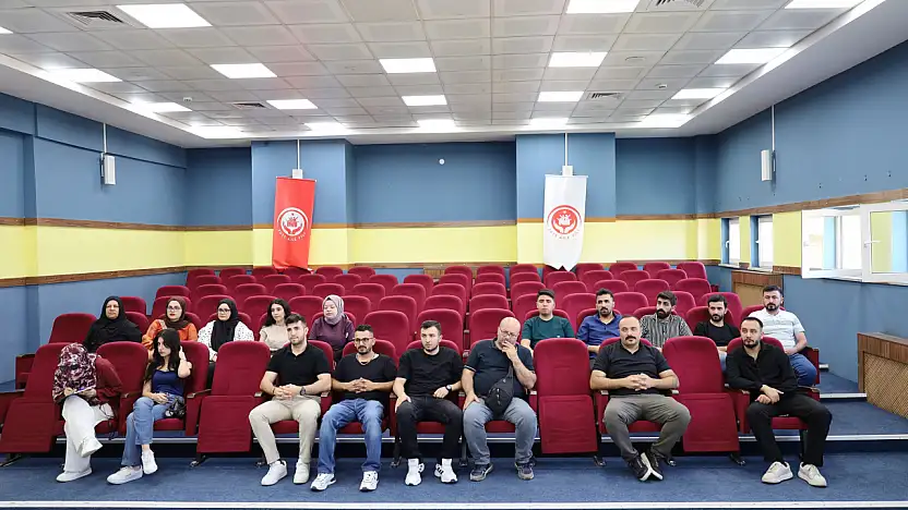 Ağrı'da yeni bakım personellerine kapsamlı eğitim programı başladı