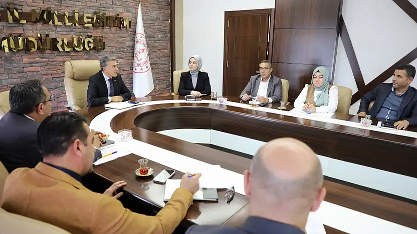 Ağrı'da yeni eğitim yılı öncesi hazırlıklar masaya yatırıldı