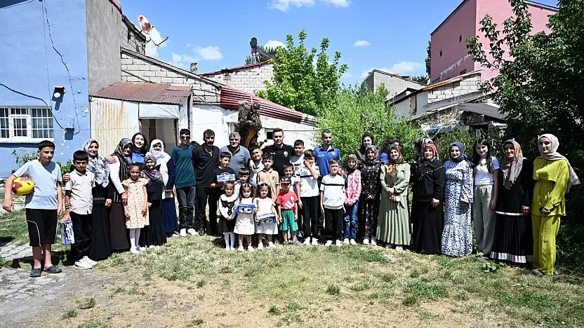 Ağrı Emniyet Müdürü Önder'den şehit ailesine anlamlı ziyaret
