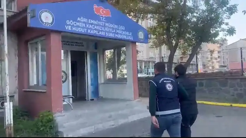 Ağrı Emniyeti'nin dikkatli takibi sonuç verdi:3 kişi gözaltında