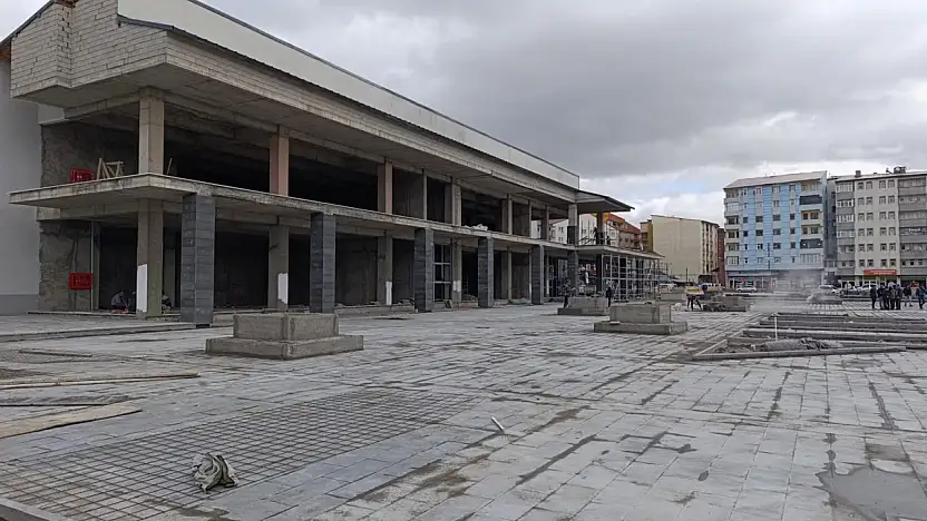 Ağrı Kent Meydanı Projesi çalışmaları devam ediyor