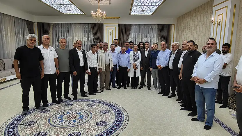 Ağrı'nın geleceği için STK başkanları ve kanaat önderleri bir araya geldi