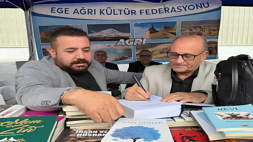Ağrı'nın yazarları İzmir'de okurlarıyla buluştu