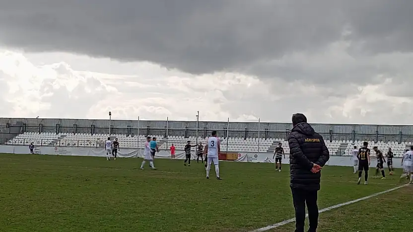 Ağrı Spor lig yarışında iddiasını sürdürdü