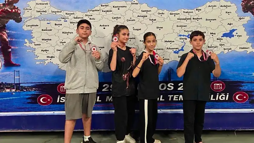 Ağrılı sporcular Türkiye Şampiyonası'ndan 4 madalyayla döndü