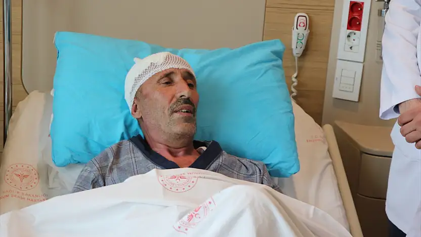Ağrılı vatandaş evden baş ağrısıyla çıktı, yoğun bakımda gözünü açtı