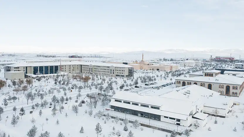 AİÇÜ'de eğitime kar engeli: 2 Ocak'ta Eğitim-Öğretime ara