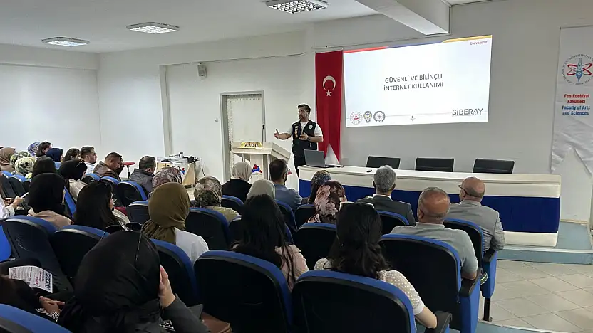 AİÇÜ öğrencilerine siber güvenlik eğitimi verildi