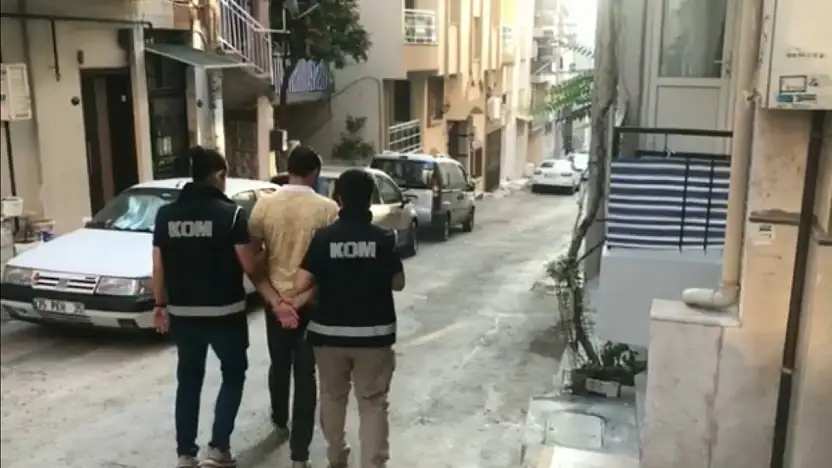 Araçları bilerek çarpıştırıp milyonları aldılar! Ağrı dahil 5 ilde 48 gözaltı