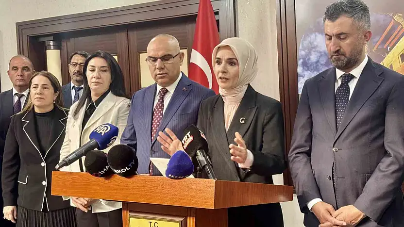 Bakan Göktaş'tan Ağrı'ya güçlü mesajlar: Hizmette 23 yılın özeti