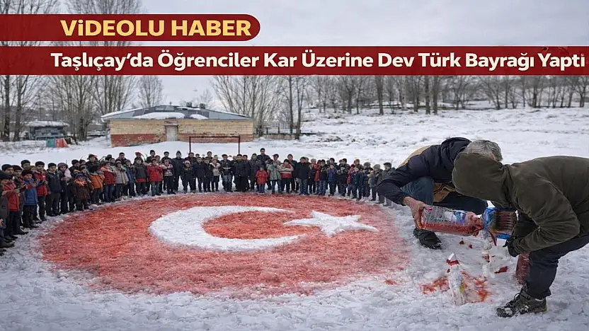 Bayrak sevgisi karlara taştı