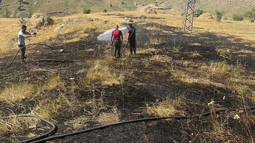 Cumaçay'da ot yangını büyümeden söndürüldü