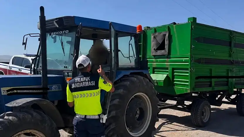 Diyadin'de 5 bin 692 araç kontrol edildi, 123 bin liranın üzerinde ceza kesildi