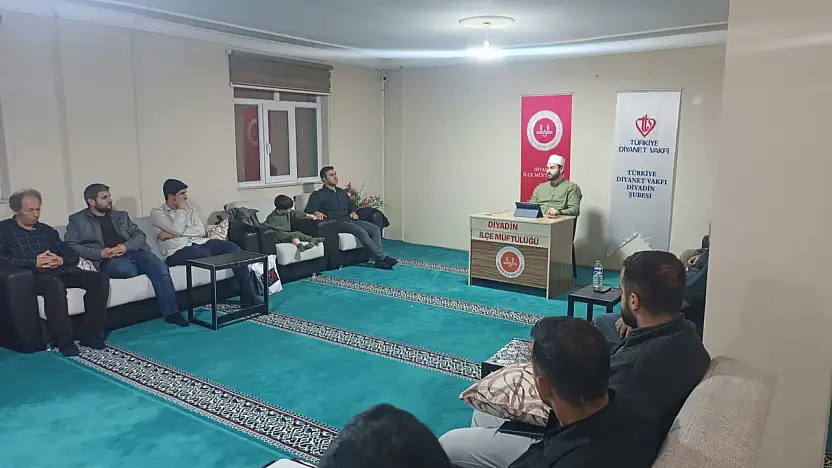 Diyadin'de 'Anla ve Yaşa' sohbetlerinde beş temel zaruret anlatıldı