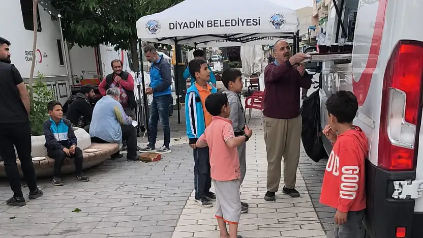 Diyadin'de hayat veren ikram: Kızılay'dan duyarlı çağrı