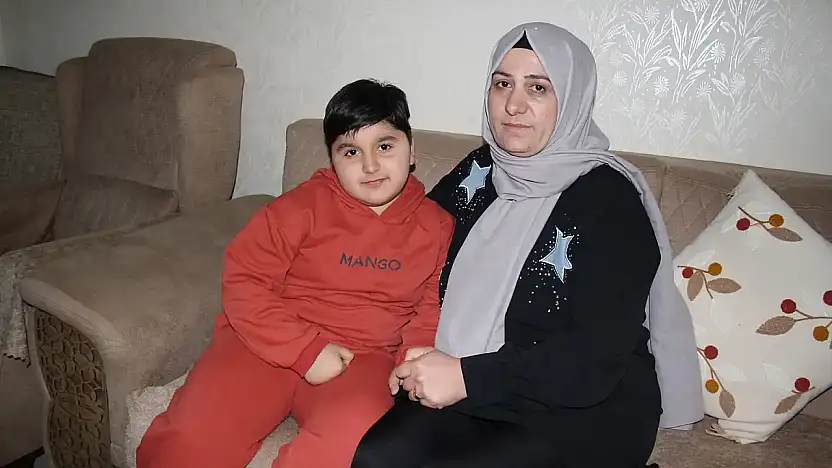 DMD hastası Muhammed Azam için İstanbul'da yardım gecesi düzenlenecek