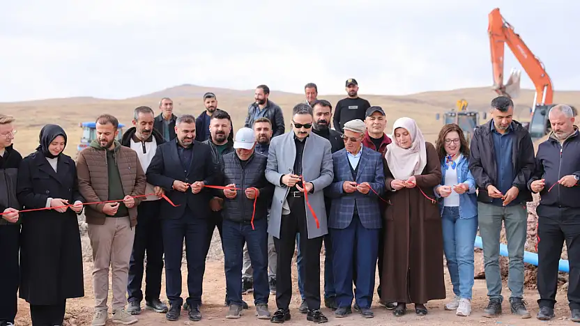 Doğubayazıt'ın Esnemez köyünde 25 yıllık su sorunu çözüldü