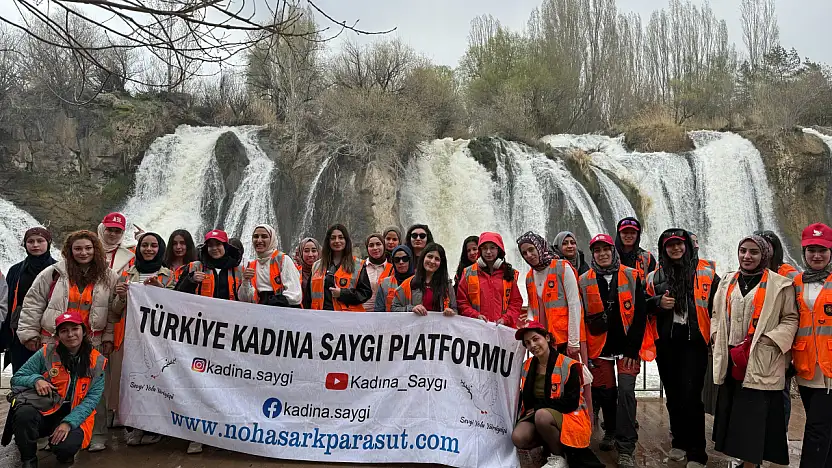 Doğubayazıt Nuh'un Gemisi Derneği kadına saygı için yollarda