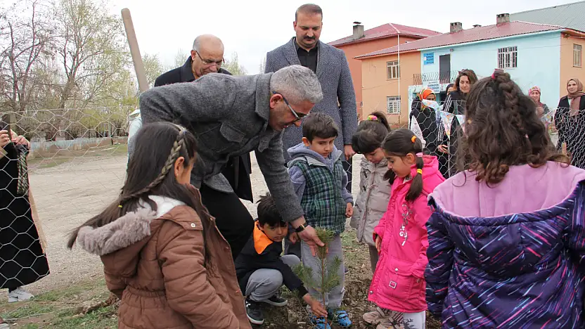 Doğubayazıt'ta anasınıfı öğrencileri için uygulama bahçesi kuruldu