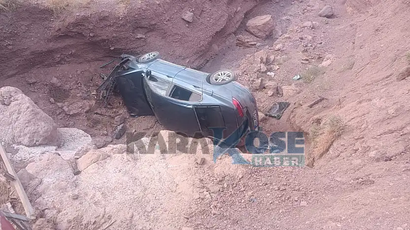Doğubayazıt'ta bir araç şarampole uçtu: 1 yaralının durumu ağır