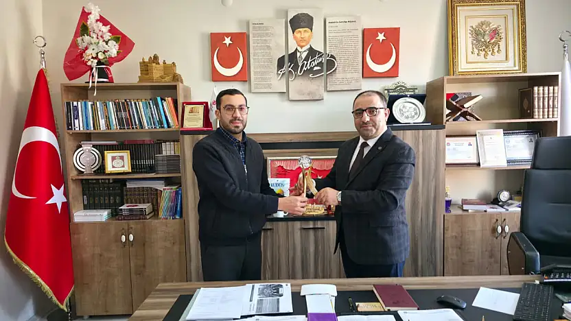 Doğubayazıt'ta görev yapan Vaiz Tüzün, Hizan'a müftü oldu