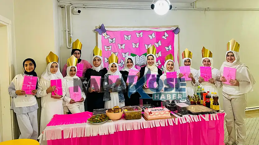 Doğubayazıt'ta miniklerin Kur'an sevinci
