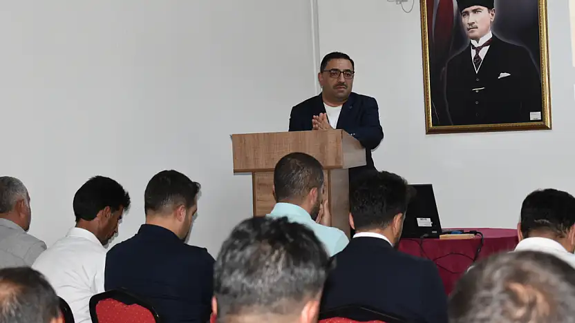 Doğubayazıt'ta nebevi ahlakın önemi anlatıldı