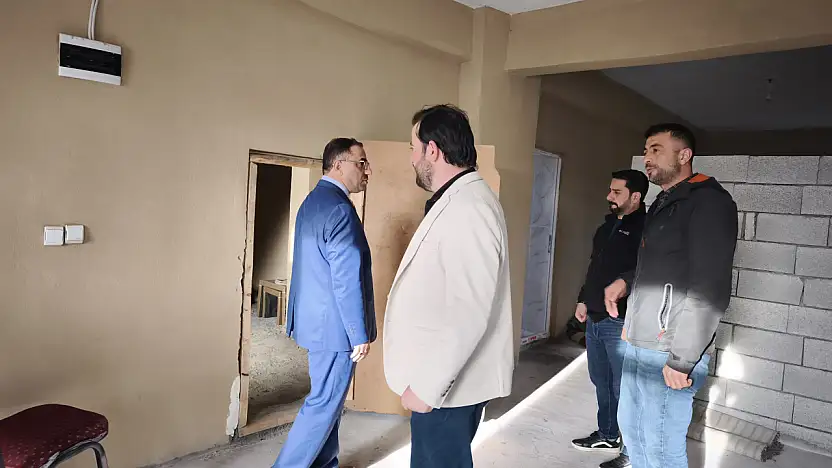 Doğubayazıt'ta taziye evi ve altyapı çalışmaları yerinde incelendi