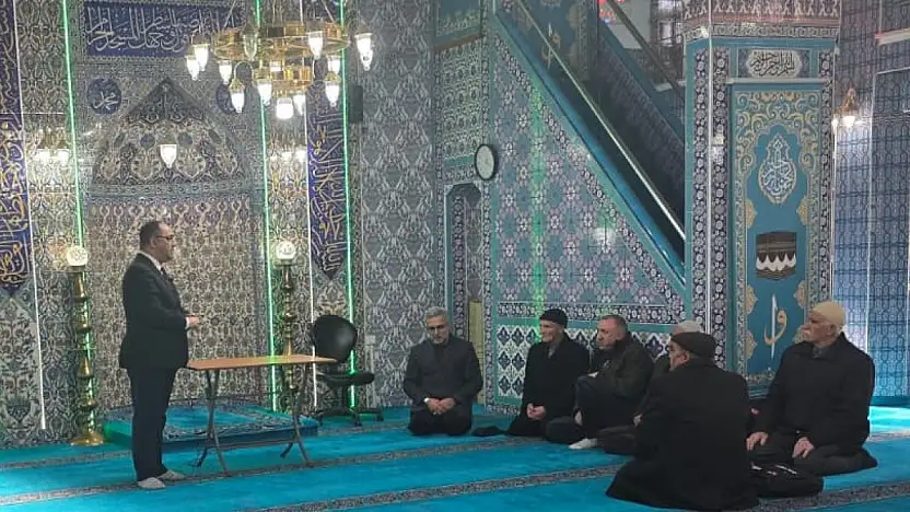 Doğubayazıt'ta umre yolcularına eğitim semineri düzenlendi