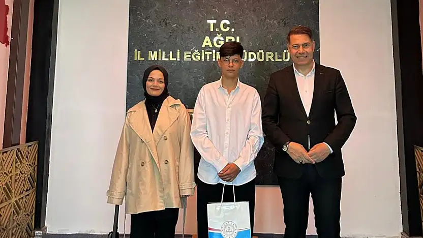 Doğubayazıt'tan Ağrı birinciliği: Şiir video yarışmasında büyük başarı
