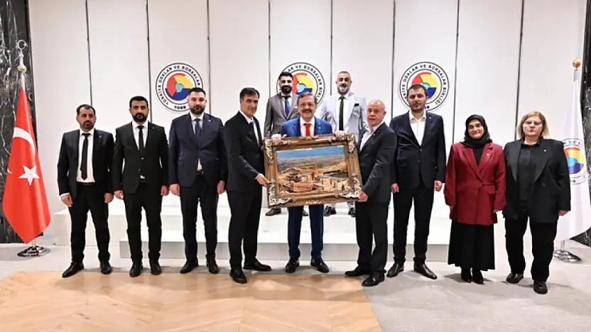Doğubayazıt TSO'nun yeni yönetimi TOBB Başkanı Hisarcıklıoğlu ile tanıştı
